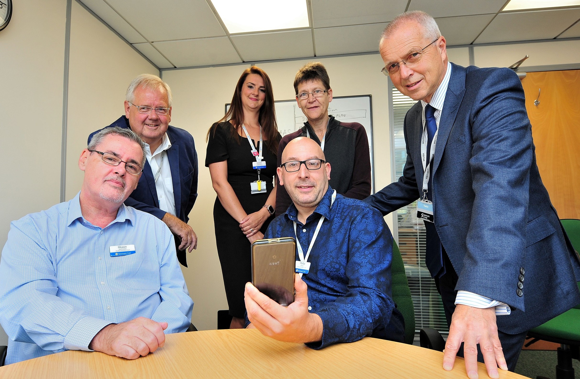 https://www.turnthetablespr.com/app/uploads/2020/05/Professor-Clive-Bowman-Chairman-of-Invatech-Health-centre-with-representatives-from-Sanctuary-Care-1.jpg